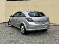 usado Opel Astra GTC Astra H1.9 150cv 5 Lugares