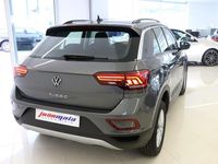 Usado VW T-Roc Life 116 HP (85 kW) 2024 Cinzento SUV