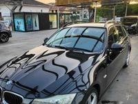 Usado BMW 320 177 HP (130 kW) 2009 Preto Carrinha