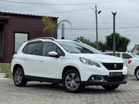 Usado Peugeot 2008 Signature Sky 83 HP (61 kW) 2019 Branco SUV
