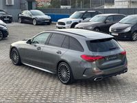 Usado Mercedes E300 265 HP (194 kW) 2024 Cinza Carrinha