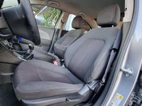 Usado Chevrolet Aveo 95 HP (69 kW) 2012 Cinzento