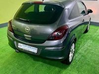 Usado Opel Corsa 86 HP (63 kW) 2011 Cinzento Citadino