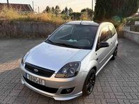 Usado Ford Fiesta 68 HP (50 kW) 2006 Cinzento Citadino