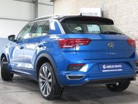 Usado VW T-Roc R-line 150 HP (110 kW) 2021 Azul SUV