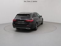 Usado Mercedes C300 Avantgarde 197 HP (144 kW) 2024 Cinza Carrinha