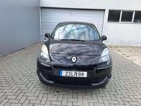 Usado Renault Scénic III 110 HP (80 kW) 2011 Preto Monovolume
