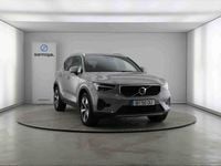 Usado Volvo XC40 Core 163 HP (119 kW) 2025 Cinzento SUV