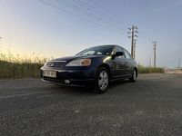 Usado Honda Civic 120 HP (88 kW) 2001 Sedan