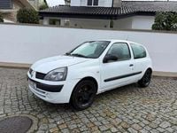 Usado Renault Clio II 65 HP (47 kW) 2003 Branco