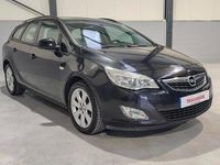 Usado Opel Astra Enjoy 95 HP (69 kW) 2012 Preto Carrinha