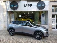 Usado Peugeot 2008 102 HP (75 kW) 2025 Cinzento SUV
