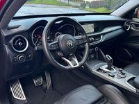 Usado Alfa Romeo Stelvio Sprint 160 HP (117 kW) 2021 Vermelho SUV