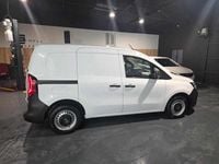 Usado Renault Kangoo 89 kW (122 HP) 2023 Branco Monovolume