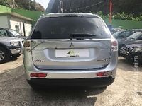 usado Mitsubishi Outlander 2300 Gasóleo