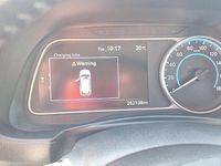 Usado Nissan Leaf Tekna 110 kW (150 HP) 2018 Branco Citadino