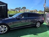 Usado Mercedes E250 204 HP (150 kW) 2010 Sedan