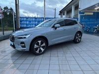 Usado Volvo XC60 Plus 350 HP (257 kW) 2023 Cinza SUV