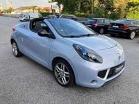 Usado Renault Wind 100 HP (73 kW) 2011 Prateado Cabrios