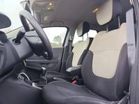 Usado Renault Captur 90 HP (66 kW) 2018 Preto SUV