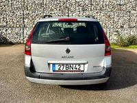 Usado Renault Mégane GrandTour 106 HP (77 kW) 2006 Cinzento Carrinha