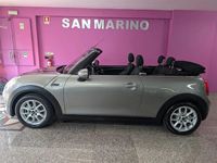 Usado Mini Cooper D Cabriolet 116 HP (85 kW) 2016 Cinza Cabrios