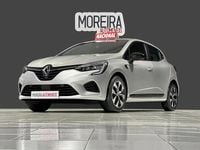 Usado Renault Clio V Evolution 100 HP (73 kW) 2023 Cinzento