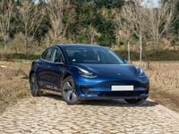 Usado Tesla Model 3 Standard Range Plus 239 kW (325 HP) 2020 Azul Sedan