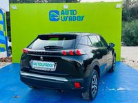 Usado Peugeot 2008 100 HP (73 kW) 2023 Preto SUV