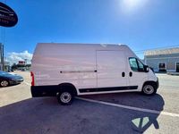 Usado Fiat Ducato 140 HP (102 kW) 2023 Branco Van