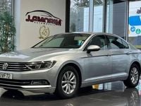 Usado VW Passat 150 HP (110 kW) 2018 Cinza prata Sedan