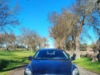 Usado Volvo V40 110 HP (80 kW) 2014 Sedan