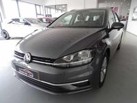 Usado VW Golf VII 115 HP (84 kW) 2019 Cinzento Carrinha