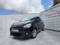 Usado Mitsubishi Space Star Active 71 HP (52 kW) 2015 Preto