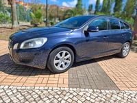Usado Volvo V60 114 HP (83 kW) 2012 Azul Carrinha