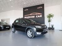 Usado Dacia Sandero Stepway 90 HP (66 kW) 2015 Preto Citadino