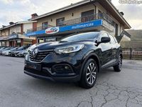 Usado Renault Kadjar Intens 140 HP (102 kW) 2022 Preto SUV