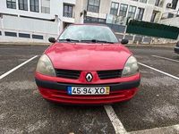 Usado Renault Clio II 75 HP (55 kW) 2004 Sedan