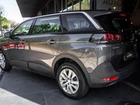 Usado Peugeot 5008 Active 130 HP (95 kW) 2022 Cinza antracite Monovolume