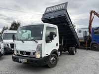 Usado Nissan Cabstar 134 HP (98 kW) 2014 Branco Pickup