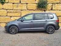 Usado VW Touran 115 HP (84 kW) 2019 Cinzento Monovolume