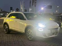 Usado Fiat 600 La Prima 136 HP (100 kW) 2025 Branco SUV