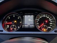 Usado VW Passat 105 HP (77 kW) 2011 Sedan