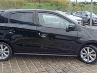 Usado Mitsubishi Space Star Intense 80 HP (58 kW) 2015 Preto Citadino