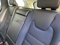 Usado Volvo V60 150 HP (110 kW) 2018 Cinzento Carrinha