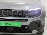 Usado Jeep Avenger EV 114 kW (156 HP) 2023 Cinza SUV