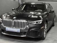 Usado BMW 740 326 HP (239 kW) 2019 Preto Sedan