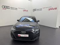 Usado Audi A3 Sportback e-tron 204 HP (150 kW) 2023 Cinzento Citadino