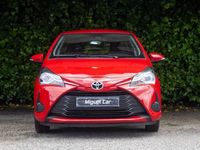 Usado Toyota Yaris 72 HP (52 kW) 2020 Vermelho Citadino