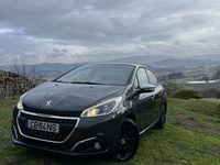 Usado Peugeot 208 82 HP (60 kW) 2015 Citadino